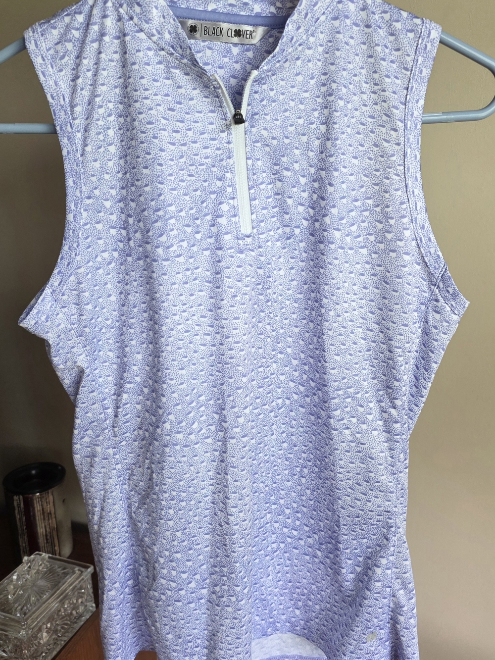 Black Clover Women's Sleeveless Golf Polo - Light Lavender